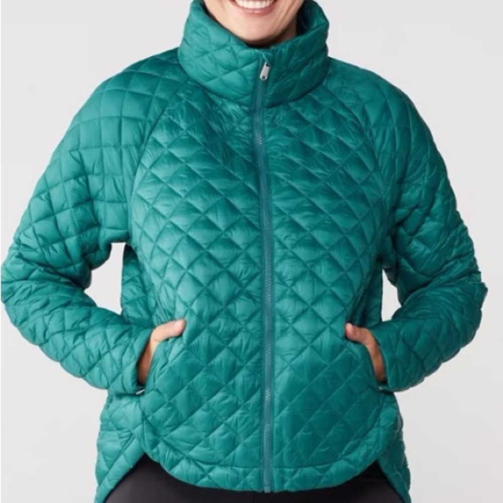 ATHLETA NWT Whisper Featherless Jacket -TEAL SIZE Medium